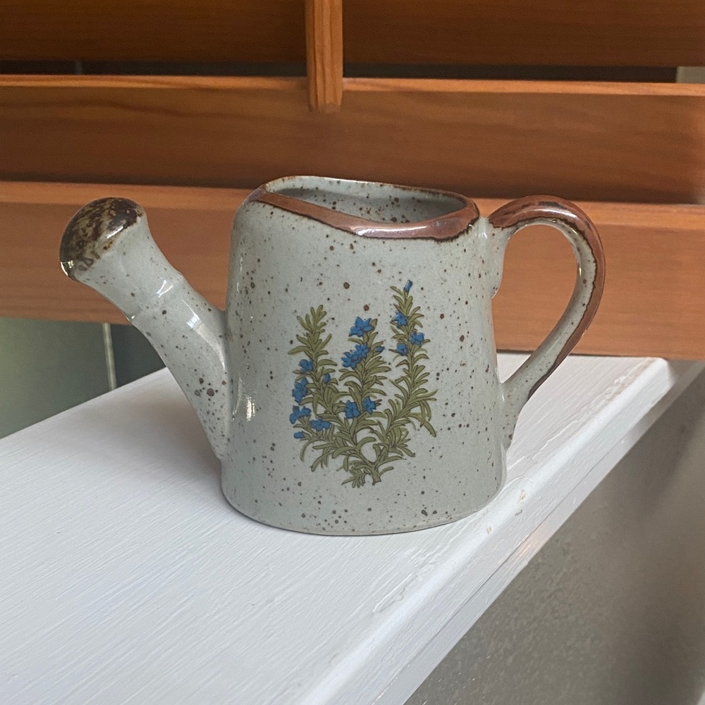 Takahashi Speckled Ceramic Mini Watering Can Vase with Blue Floral Motif